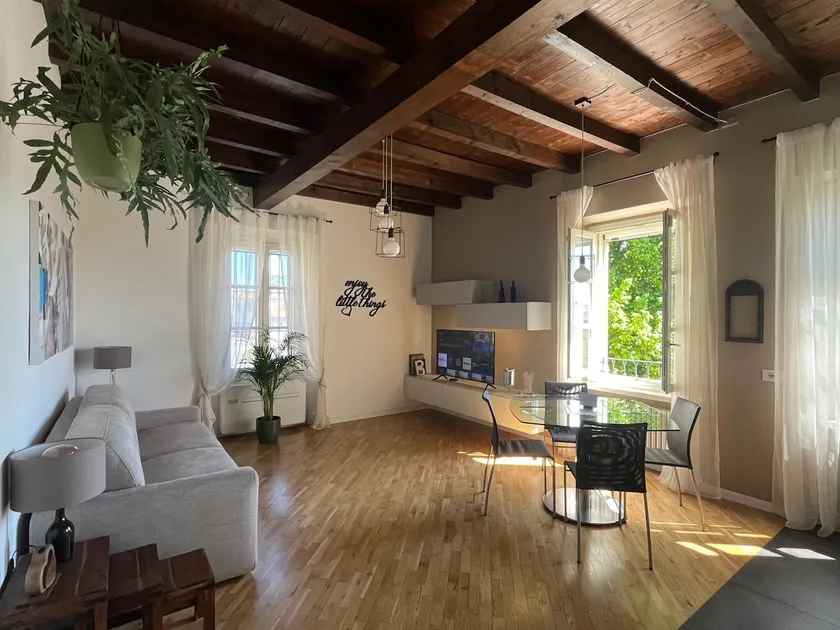 “Bon Maison” Monza apartment - Image 1