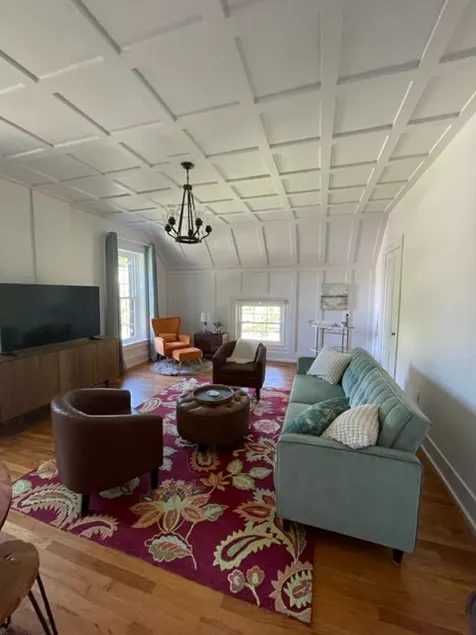 Mid-Century Modern - Image 1