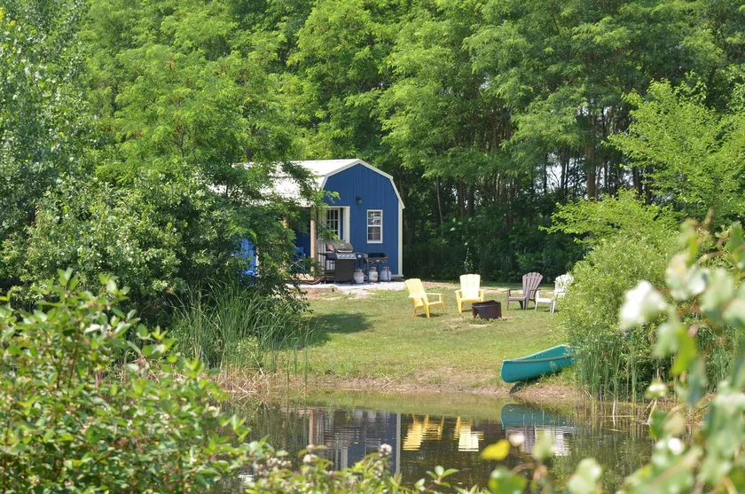 Waterfront Cabin In The Woods - Image 1