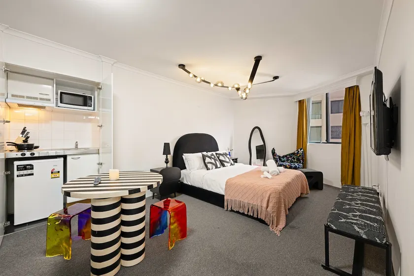 The Exquisiteness Studio | CBD | Gym | Pool - Image 1