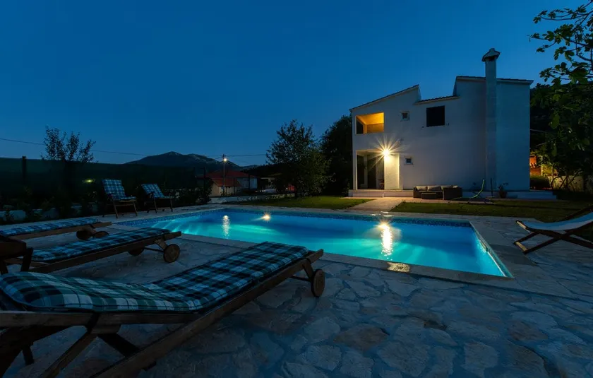 Vacation house Nada - Image 1