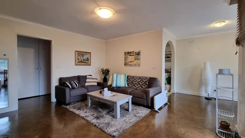2BR Convenient & Cosy Apartment - Image 1