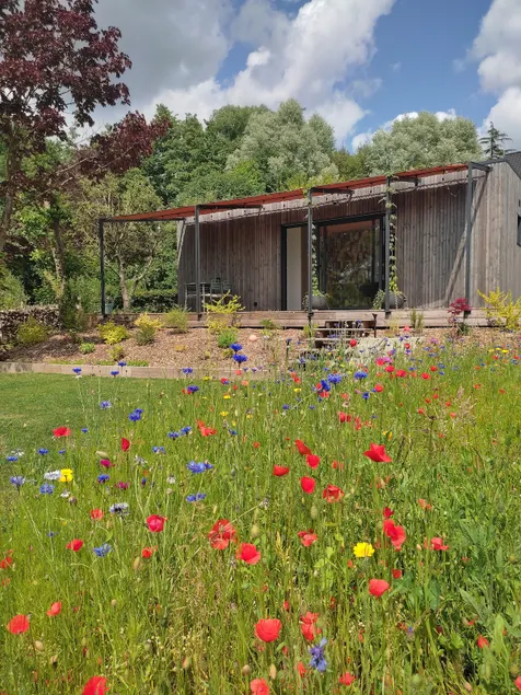 L'Ermitage - ecolodge with fenced garden - Image 1
