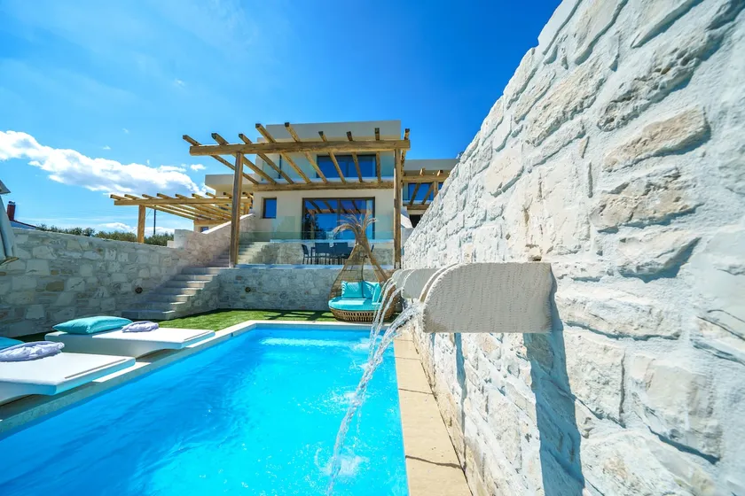 Casa Astra - Image 1