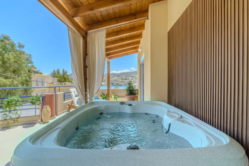 Kalliope Seaview Apt with Jacuzzi - Image 1