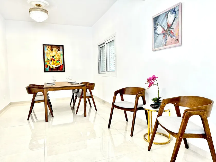 Luxury - 5 - Image 1