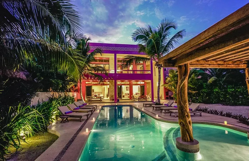 Alma Rosa Beachfront Luxury Villa w Heated Pool - Image 1