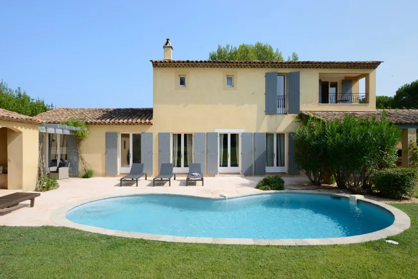 Villa-Provence-Pont-Royal - Image 1