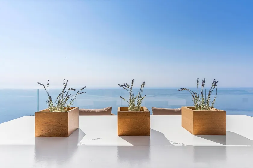 Brand new! Incredible seaviews! - Image 1