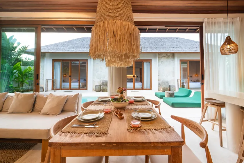 Modern 3BR Villa in Central Uluwatu Walk to beach - Image 1