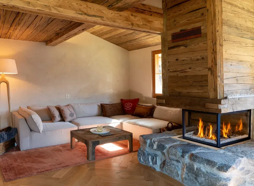Chalet Annabelle with fireplace, hot tub and sauna - Image 1