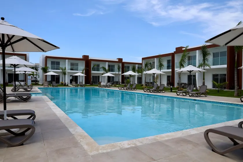 Boca Chica, Tropical Paradise - Image 1