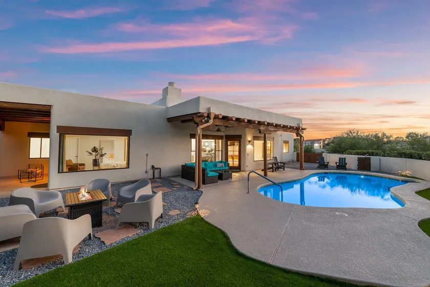 Desert Hilltop Oasis in Foothills Epic - Image 1