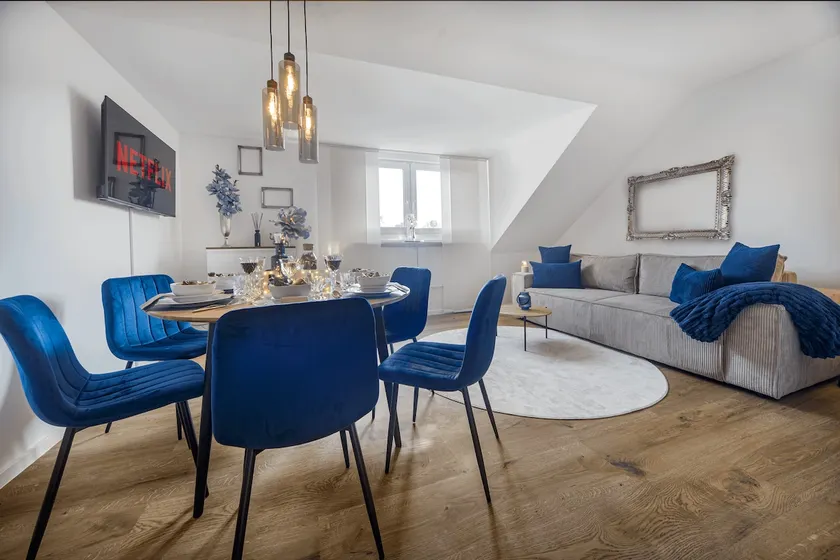 Exquisite Superior Suite 2BR-Messe -City -Elevator - Image 1