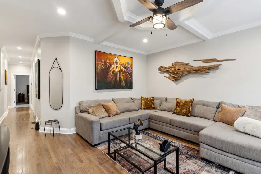 Private Theater Duplex • 15 Min to Downtown - Image 1