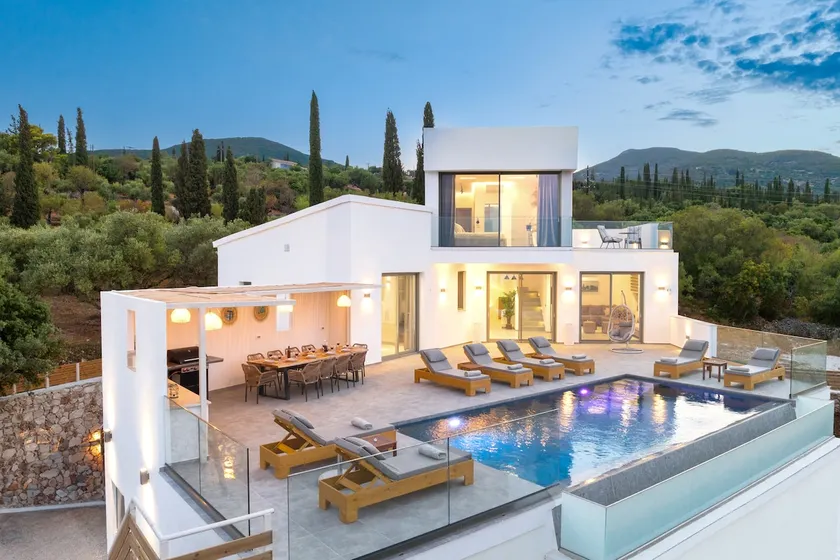 Perla di Zante with heated pool - Image 1