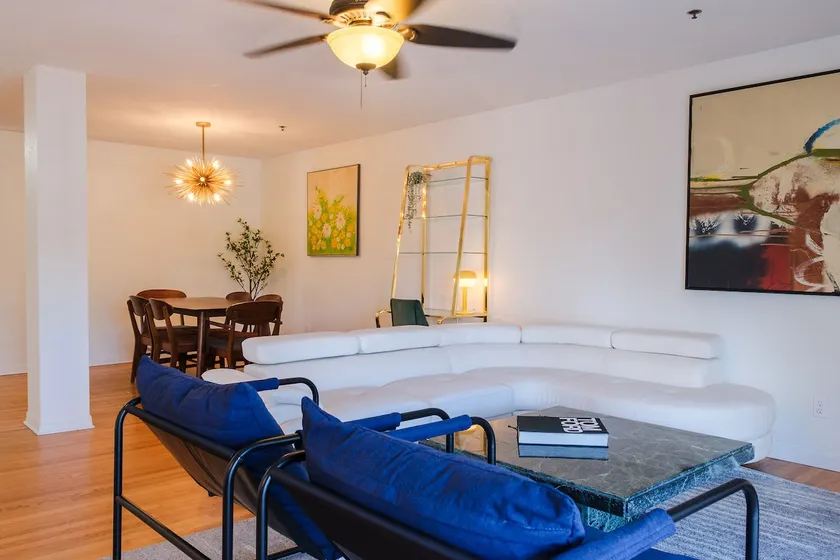 Thornton Park Luxury Loft | Free Prkg | Balcony - Image 1
