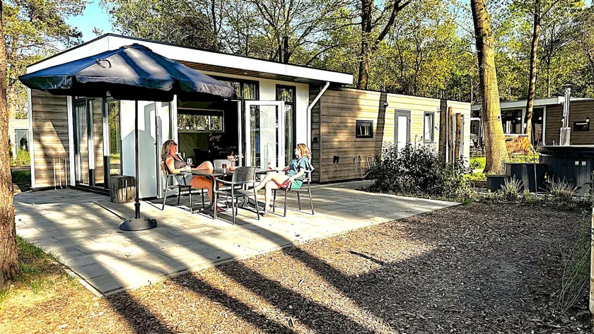 Cottage Bosrijk, with Hot tub! - Image 1