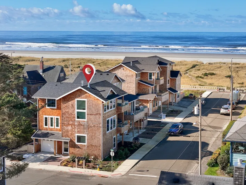 What a view! Steps to the beach & walk to town! - Image 1