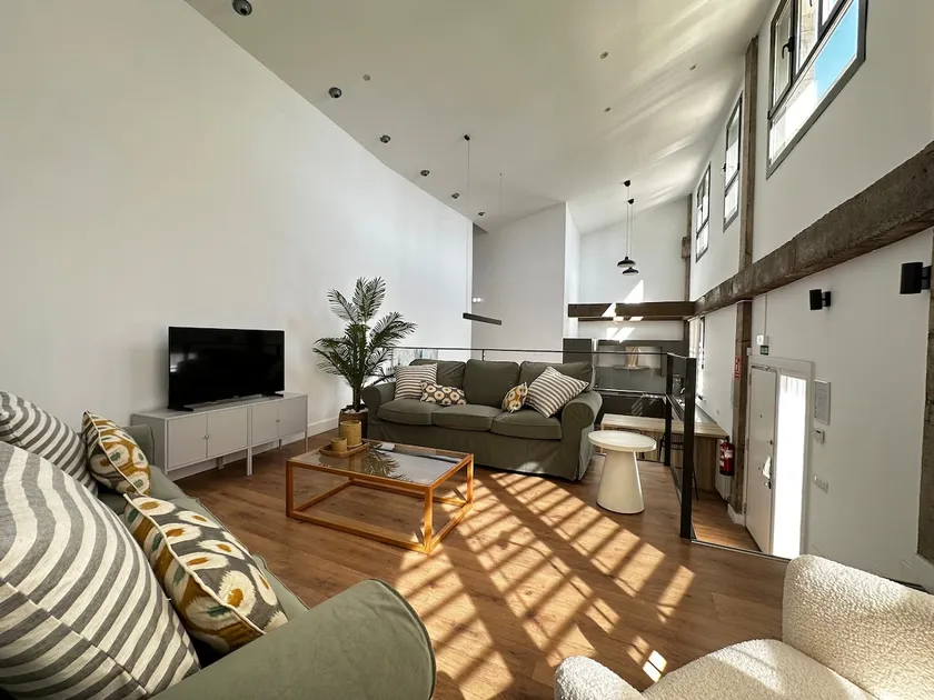 Wide & Cozy in Salamanca - Image 1