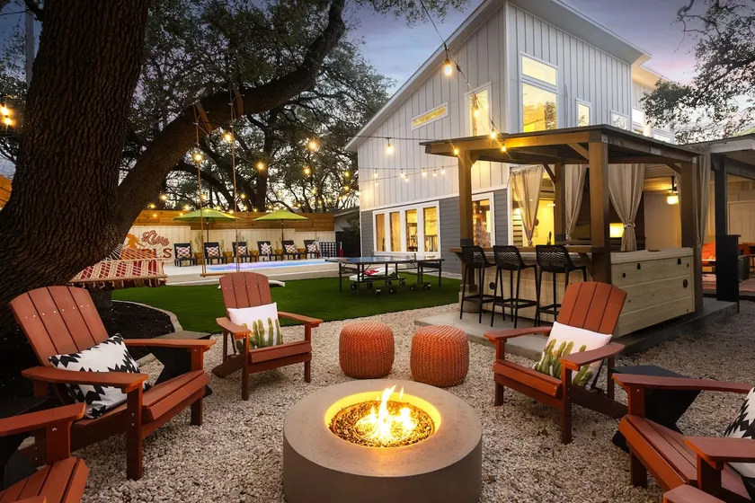 Heated Pool, Karaoke Disco, Hot Tub | SoCo Cowgirl - Image 1
