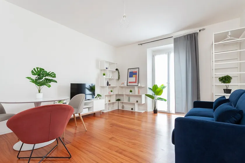 Sweet Home in Center - Image 1