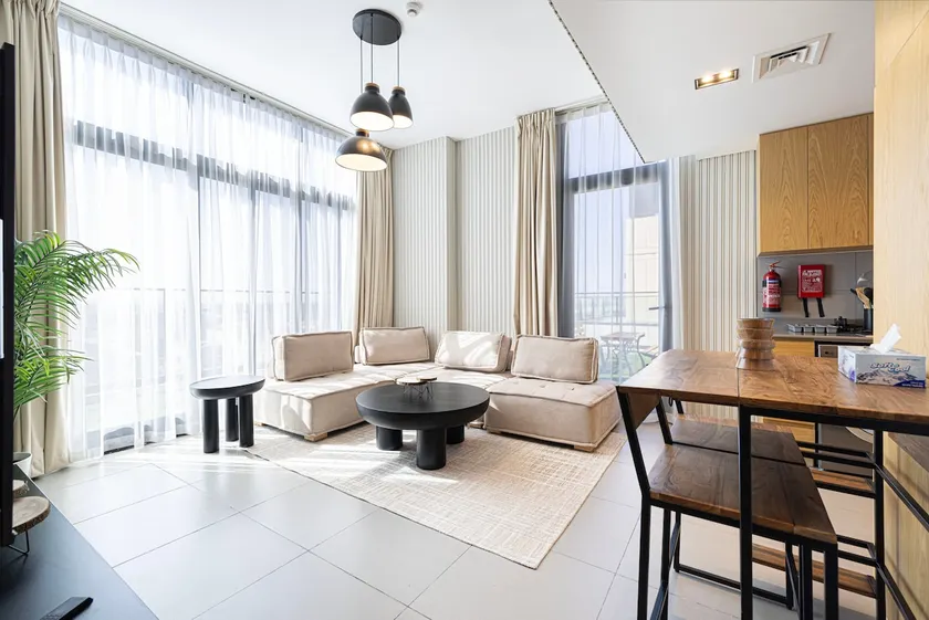 1BR Skyview Penthouse by Blue Cloud Holidays - Image 1