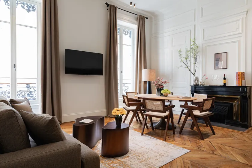 La Suite - Constantine I - 2 bedroom with AC - Image 1
