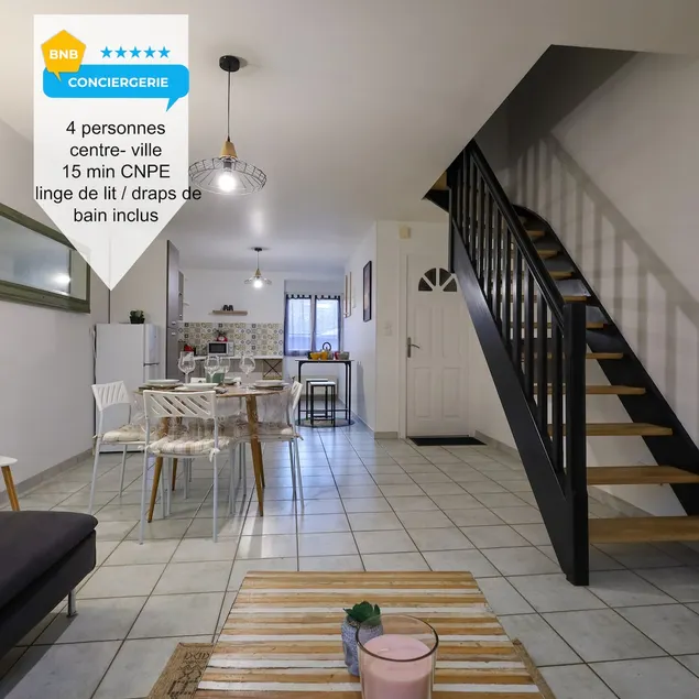 Duplex "Sebari "centre ville parking clim proche CNPE - Image 1
