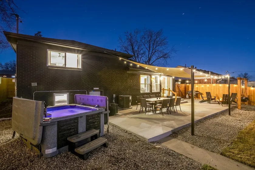 Cozy Family Retreat | 5 Beds | Jacuzzi & Mountains - Image 1