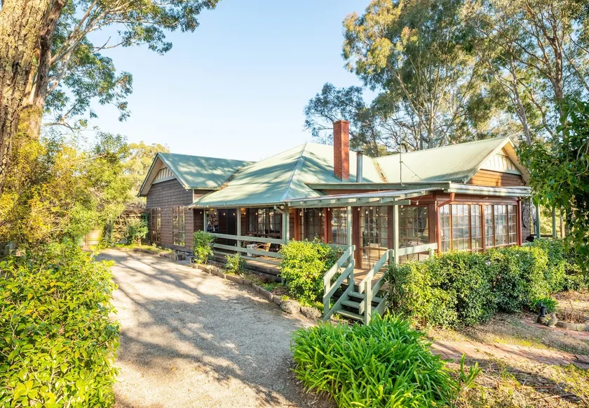 Wesburn Lodge - Image 1