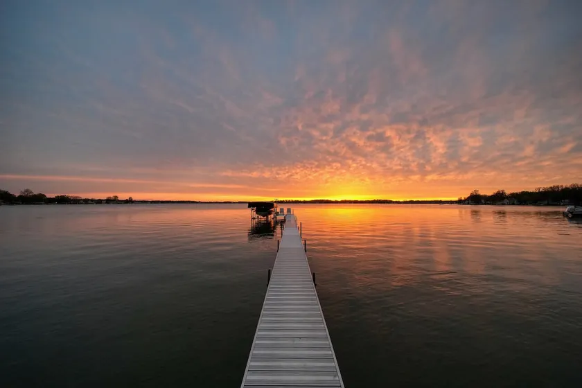 Lakefront Living | Sleeps 17 | Private Dock - Image 1