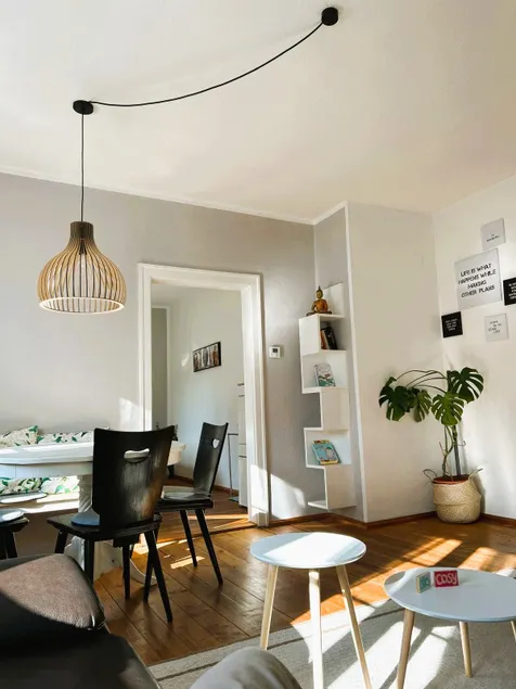 “Domizil” – Old-Building Charm, 4 Guests, 7 Min to the Duomo - Image 1