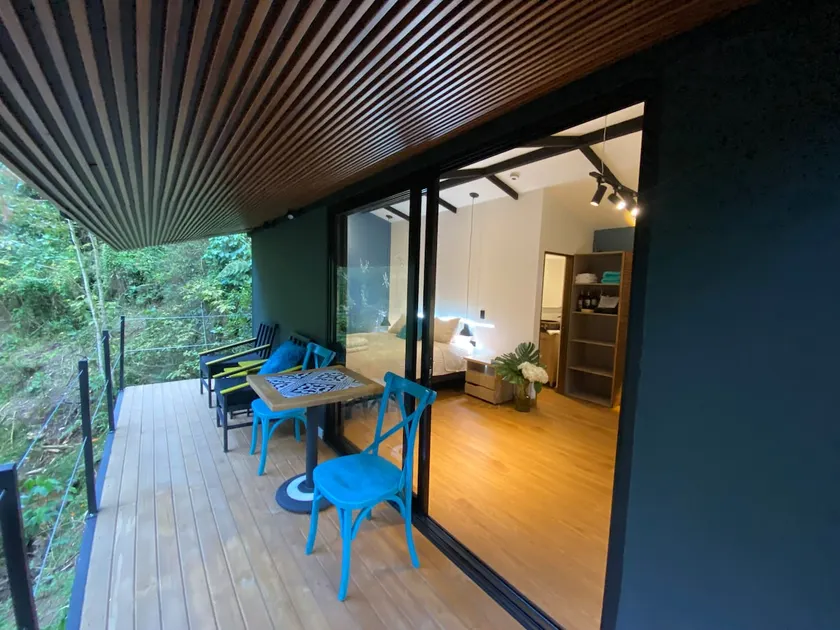 Luxury Cabin in the Forest - Image 1