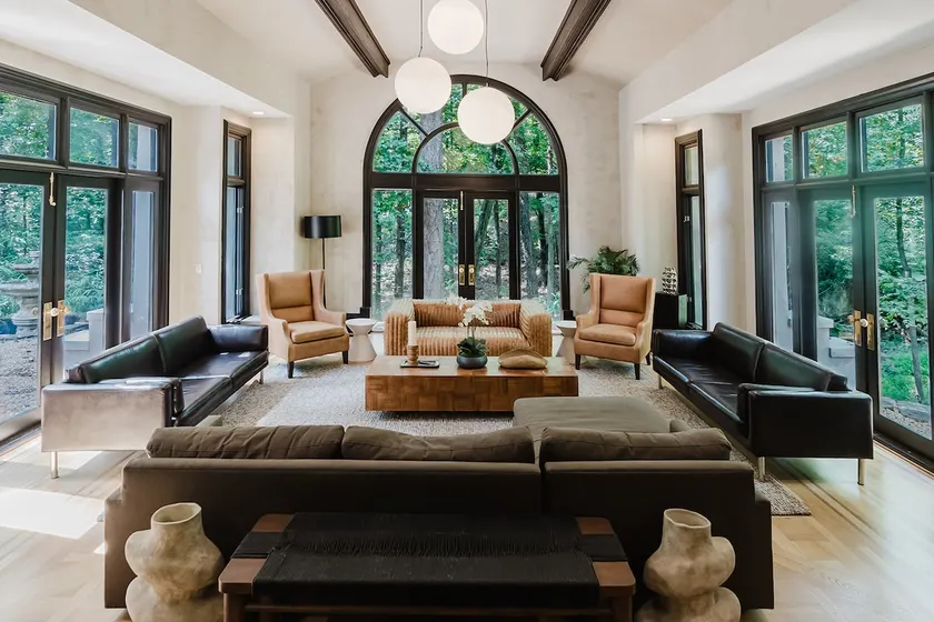 Paces Palazzo--a Buckhead Mansion - Image 1