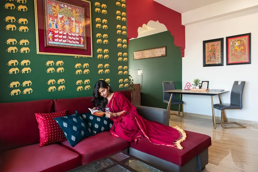The Royal Indian Odyssey - Majestic Luxury Suite - Image 1