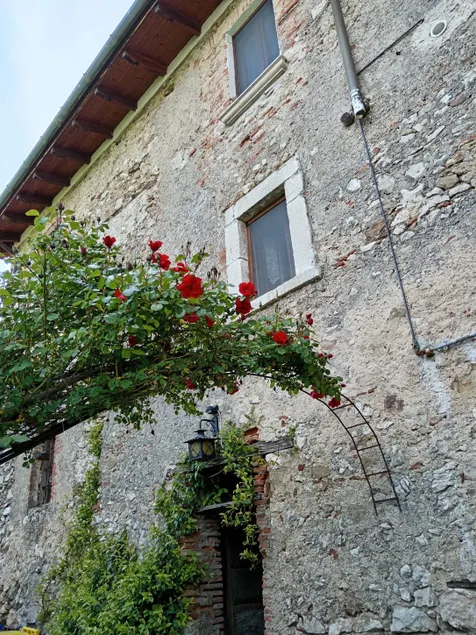Furnished house between lake and mountains, 1 hour from Rome LS - Image 1