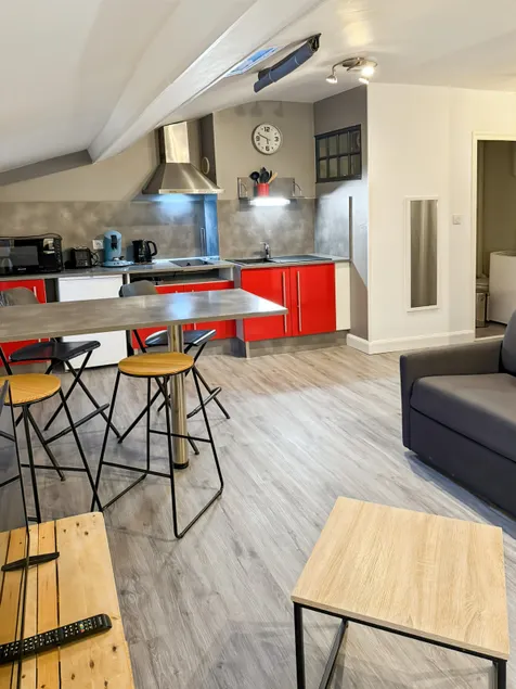 Cozy apartment in the heart of Aurillac, 2 beds, Wi-Fi - Image 1