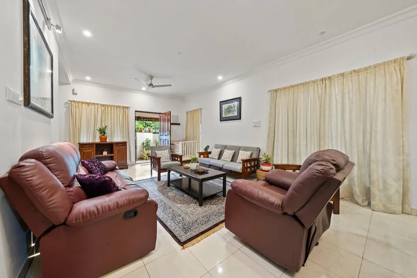 Cascade Castle 5BHK Spacez Luxury Villa - Image 1