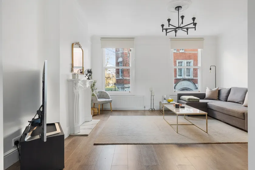 2Bed 3Bath Family Flat in SW1P - 6ppl - Image 1