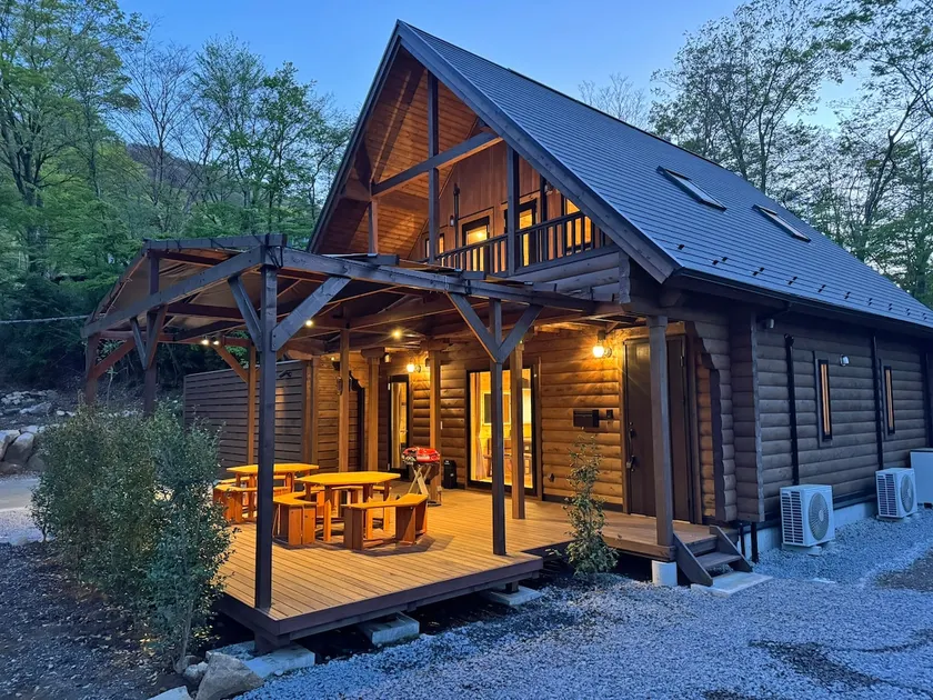 2025 Open | Hot Spring Baths, Open Air Bath, Sauna, Roofed BBQ / Hinoki Log House [Sengokuhara] About 6 minutes from Gora Station - Image 1