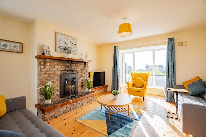 Wild Atlantic Way Coastal Retreat by Shortstays - Image 1