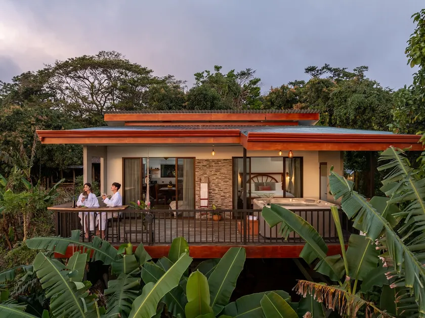 Villa Alma de Campo Monteverde - Image 1