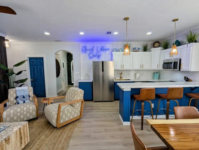 Casa Azul | Island Comfort & Style I 3BR - Image 1