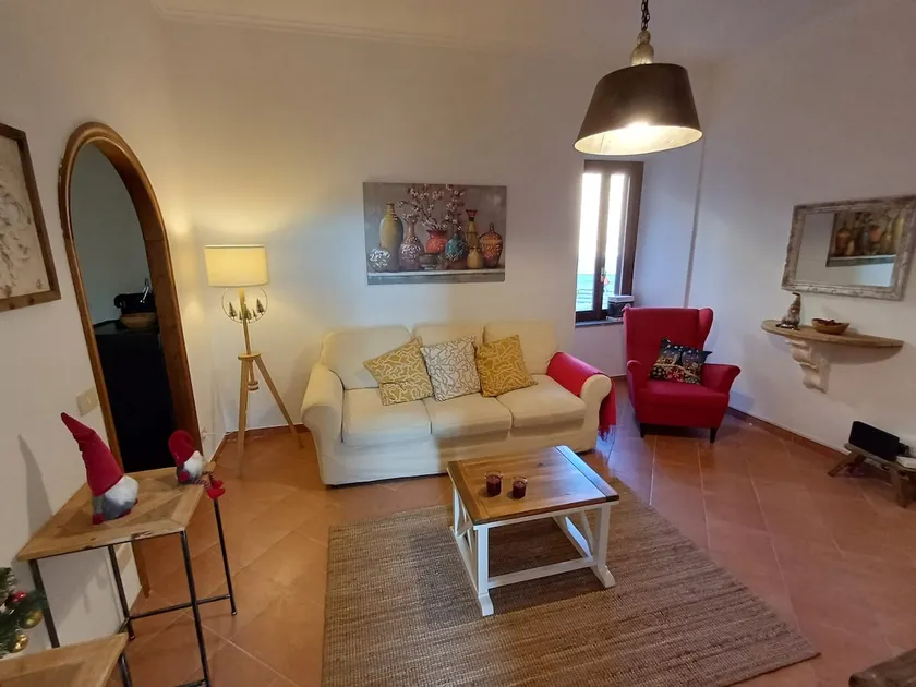 Apartment, facing the castle KiKi House sleeps 6 - Image 1