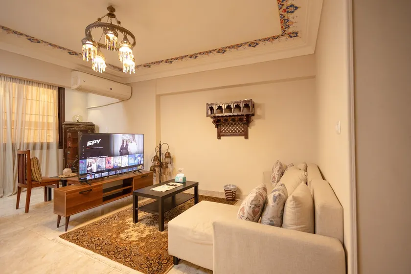 High-Ceiling Iconic Peaceful Dokki Khan. - Image 1