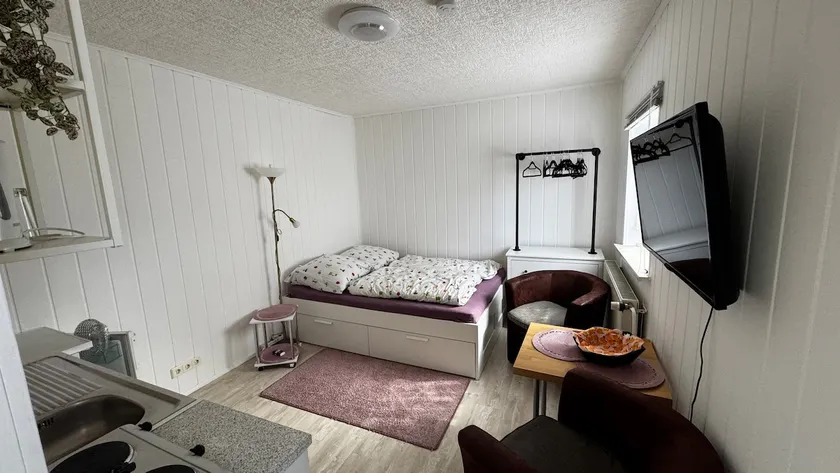 Cozy mini-house near the fair - Image 1
