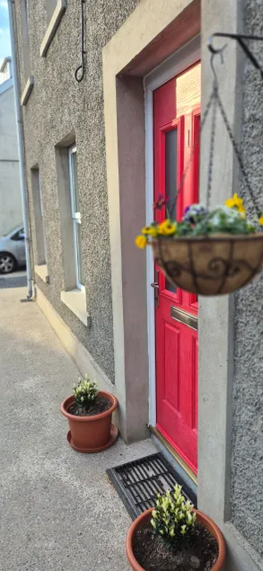 Cottage Corner NI - Image 1