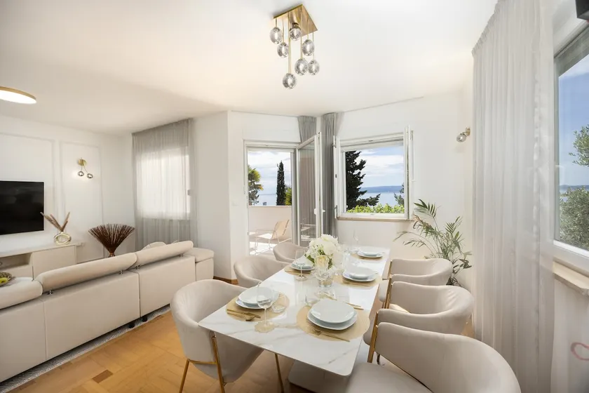 Marivi - Luxury apartment above the beach Žnjan - Image 1