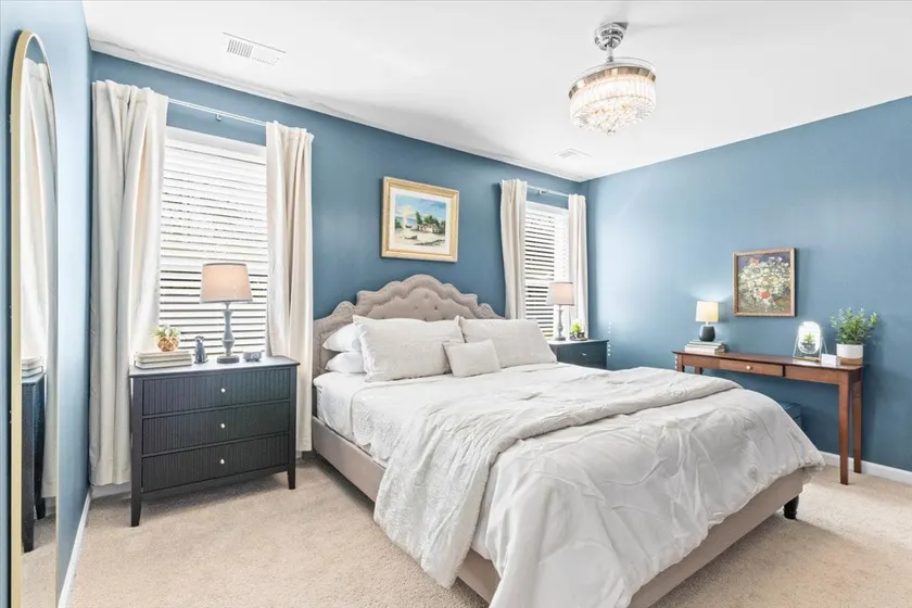 Superhost | Modern 3BR Coastal Retreat | Near OIB - Image 1
